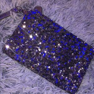 Silver Shimmer *Clutch** ( Antique)